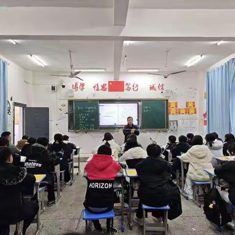 情系边远送课下乡，均衡发展共同进步——吉水县第四（吉水三中）教育集团送课下乡暨班主任经验交流活动