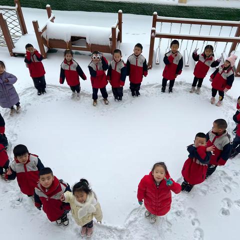 果果三班 十二月第二周周报《⛄️最美不过下雪❄️天⛄️》