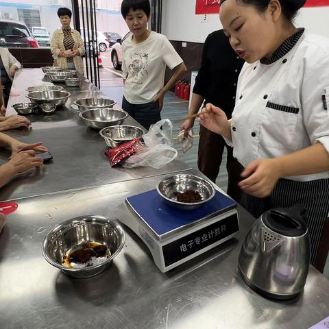 夷陵区老年大学 中式面点班学习氛围可圈可点