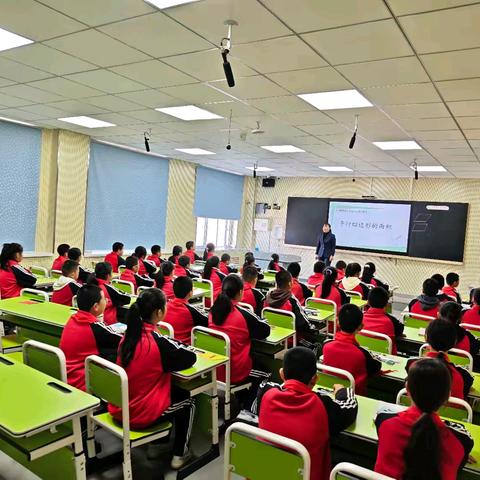 五年级数学《平行四边形的面积》优质课活动简讯