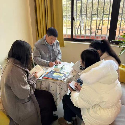 深耕云南文化，巧设寒假作业——中小学美术组寒假作业设计专题教研活动