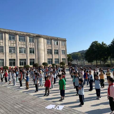 成吉思汗街小学2024年秋季田径运动会