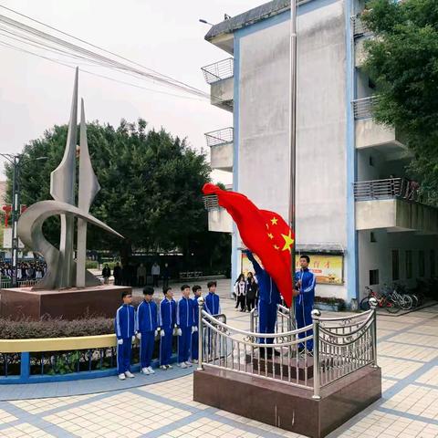 以奋斗之姿， ﻿绘青春华章﻿