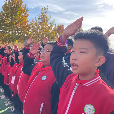 恒信外国语学校2024-2025学年第一学期六年级（4）班第十二周学习生活纪实