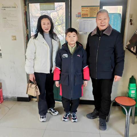 “以家访为笔，绘教育新篇”---临颍县樱桃郭学校五年级家访记录