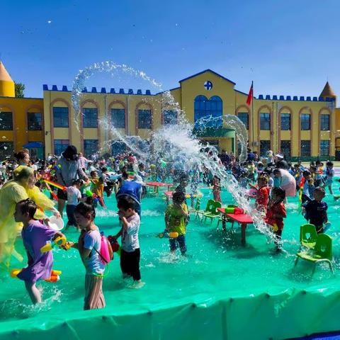 泡沫之夏，童年就这“漾”——记稻庄镇西水幼儿园小二班泡沫之夏主题活动