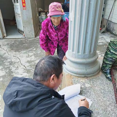 温情护老守初心 关爱相伴暖桑榆 —— 补益村委会 开展爱老暖心服务活动