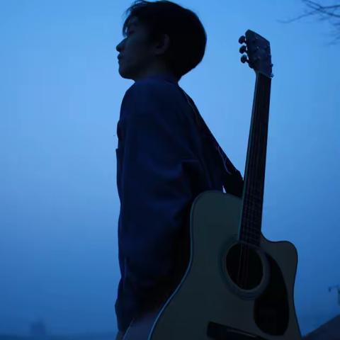 新田职中吉他社招新！！！