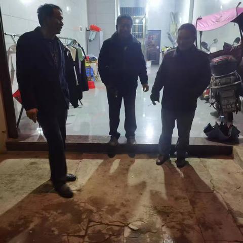 夜访夜办反诈宣传活动纪实