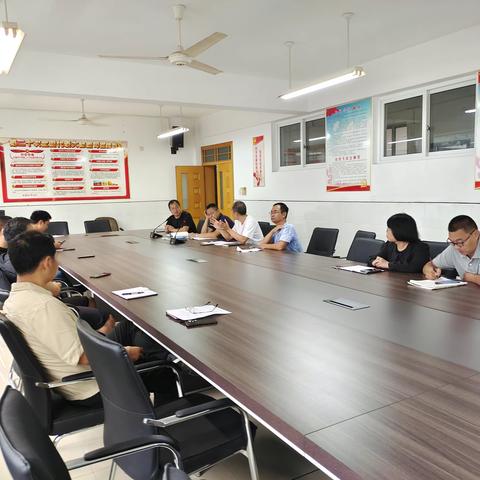 真抓实干，提质增效———育青中学物理教研组第一次会议