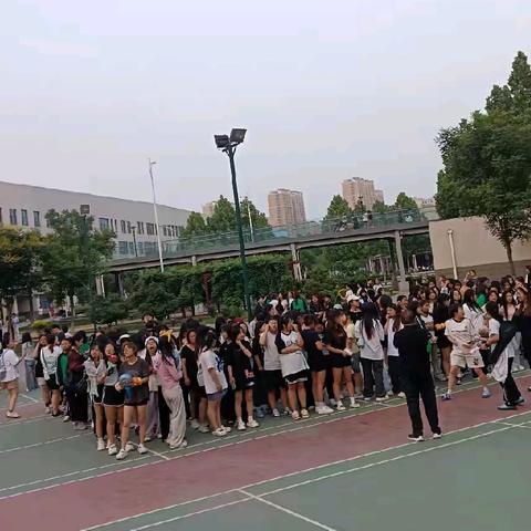 长治幼儿师范高等专科学校美术系2025届毕业晚会