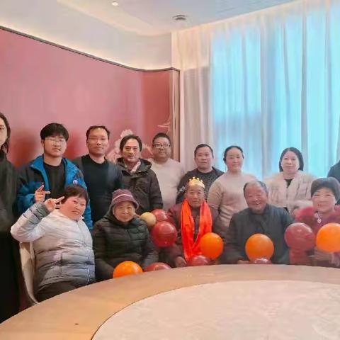 老父八十大寿温馨聚