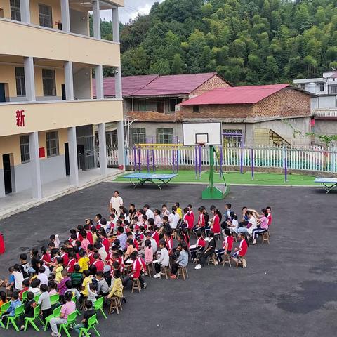 “播种希望，收获成长”——记黄茅镇水源小学开学典礼暨表彰大会