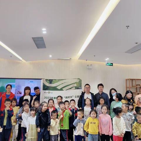“清风徐自来，亲子共阅读”——国学阅读“共学共养”