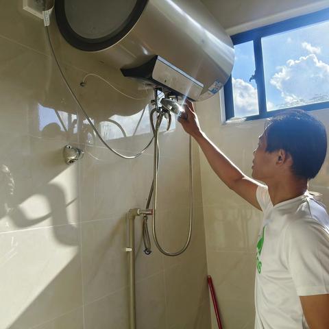 不止歇脚！货车司机暖心驿站投用，六大功能区+多元服务守护“车轮上的家”