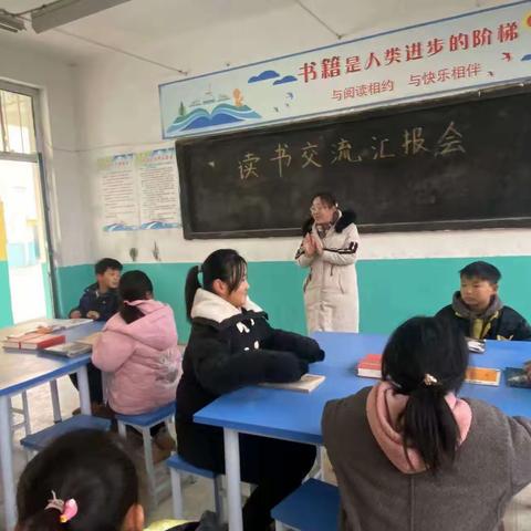 单县时楼镇 枣庄小学读书汇报活动