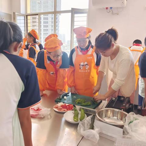 六(2)张赐恩     烹饪课