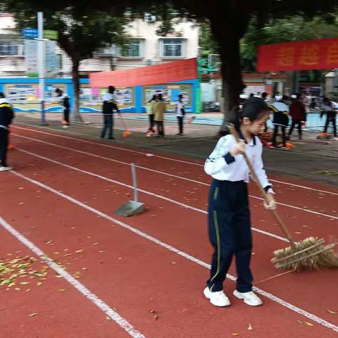 恰阳光少年，展飒爽英姿——文昌市第三小学五年级队形队列比赛