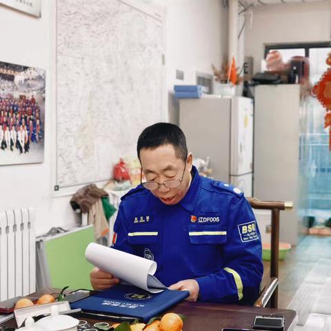 学习英雄事迹 凝聚救援力量 抚顺县应急蓝天救援队召开向“辽宁时代楷模”金城龙同志学习动员大会