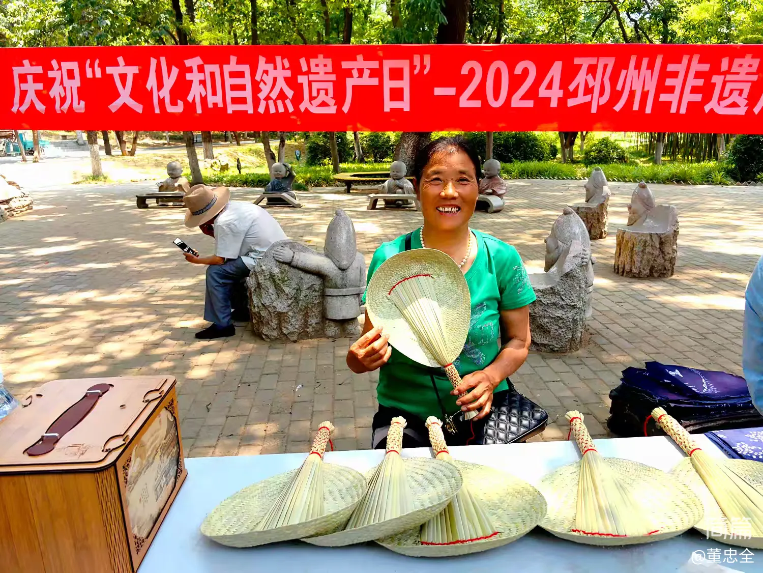 简篇-浓情端午 魅力非遗
邳州非遗走进艾山景区宣传展演展示活动精彩纷呈