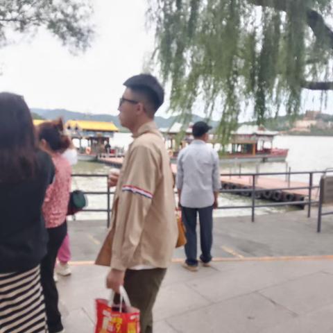 九年一班中秋游记