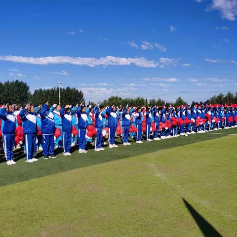 初一十五班  相遇在秋季