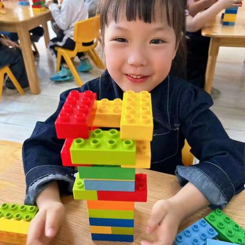 维多亚秋季乐高机器人班招生啦！