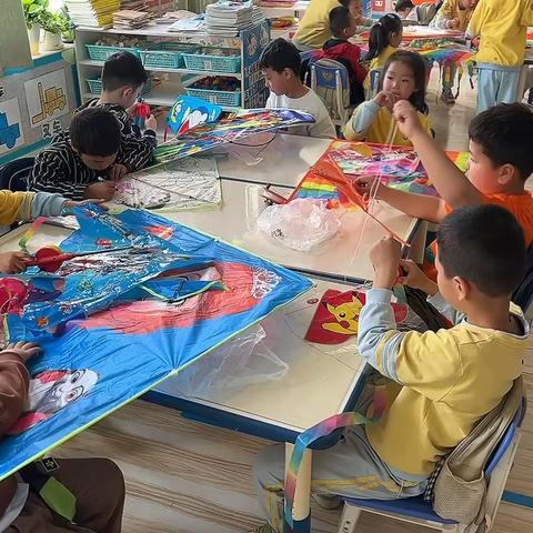 ❤️💛💙红黄蓝幼儿园蓝四班一周精彩活动