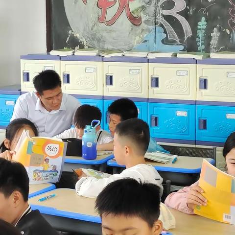 “弦歌不辍，芳华待灼”——滕州市实验小学南校“新课堂达标”研讨活动