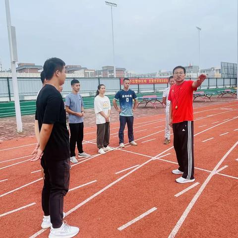 百色市田阳区第四初级中学体育教研活动——队列队形的学习研讨