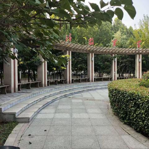 工业设计2202王连增