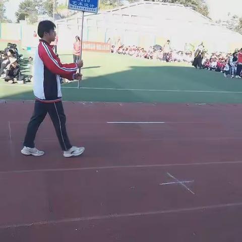 燃动金秋 乐享运动——2210班