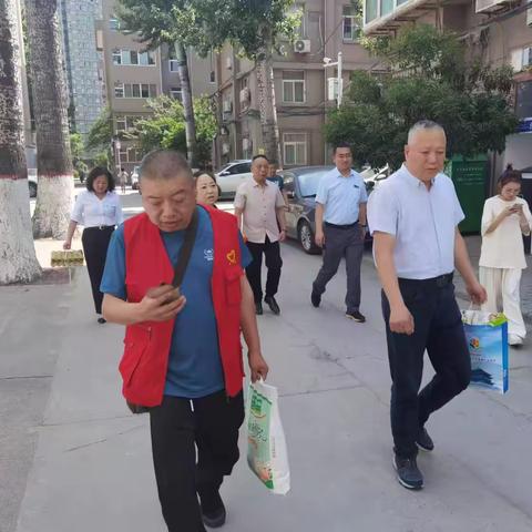 【碑林区长乐坊街道】走访慰问送温暖，浓浓关怀暖人心——八仙庵社区退役军人服务站走访慰问困难退役军人及家属