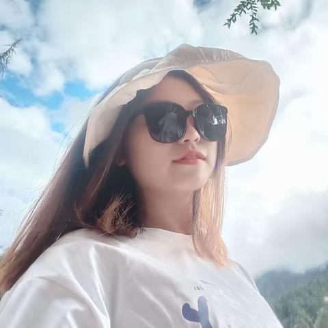 有小朋友过生日啦！