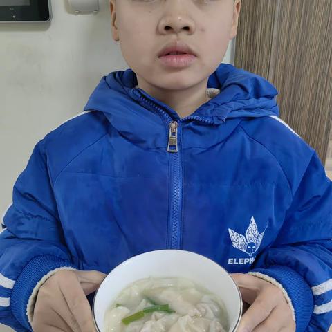 美味口渴的云吞