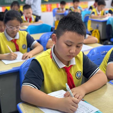 每日一练：笔尖下的成长刻度