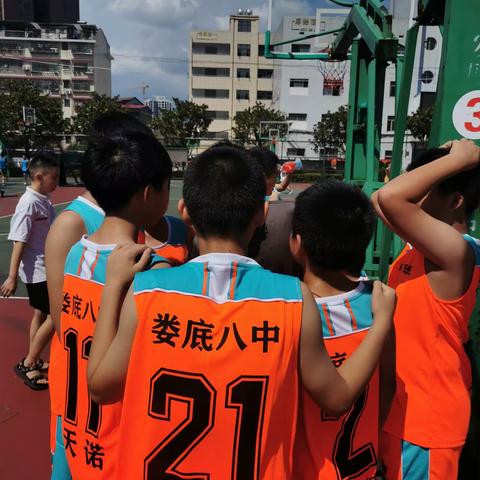 青春飞扬，迎“篮”而上———校园篮球赛 娄底八中——318
