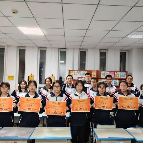 师韵青春，激扬风采——高一学生小老师风采大赛