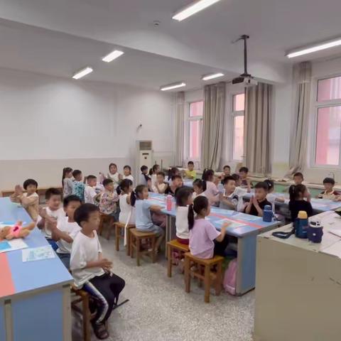 候集小学一年级专注力lesson1“目标搜寻找的快”