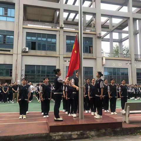 海口华健幼师职业学校--“第五周早会”