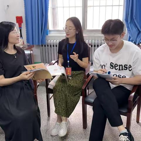 音乐教育促发展，陶冶情操润心灵——音乐组大单元教学模式探讨教研活动