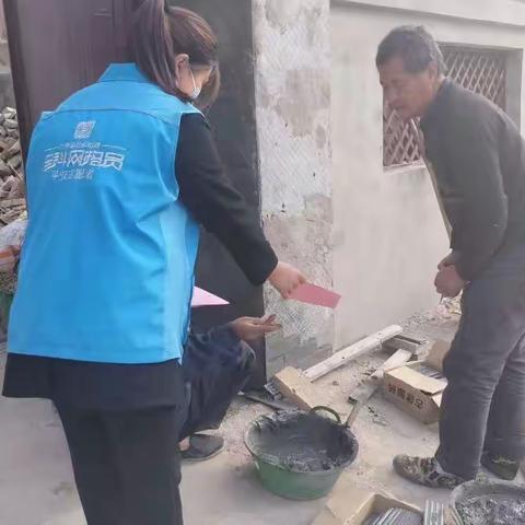 桐乡街道开展反XJ宣传活动