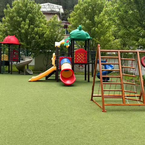 康定市金汤镇幼儿园招生公告