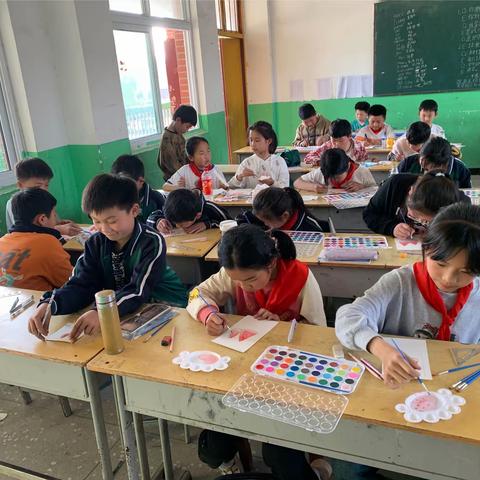 描绘梦想——李寨小学美术社团