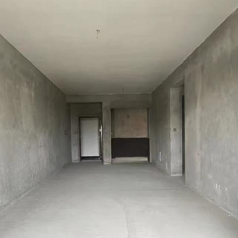 ❤❤❤出售万安苑3/2/2 产权120平方 有8套 可以选择24.8万—21.8万 欢迎看房，都是电梯房，小区环境优雅，国有投资物业V63540