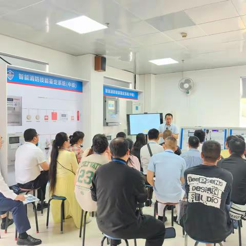 消防设施操作员2025年发展趋势分析