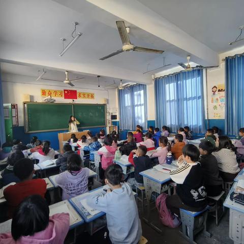 【南甸镇南甸完全小学】校园安全，你我同行。