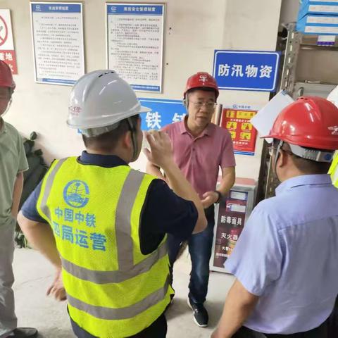 市住建局深入24条运营管廊检查部署11号“摩羯”超强台风防御工作