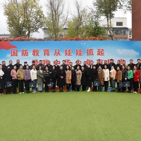 学深悟透 凝心铸魂——明德小学迎接“国培计划（2023）”农村小学党组织书记培训班学员参观考察