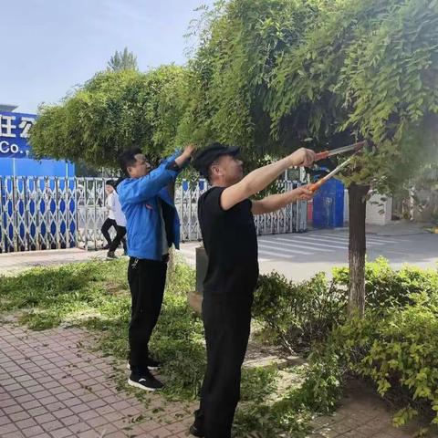 美化入厂环境·提升厂区精神文明建设